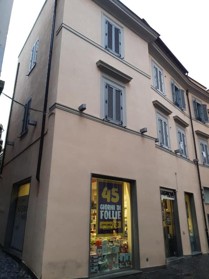 La Suite Del Suffragio Viterbo Exterior photo